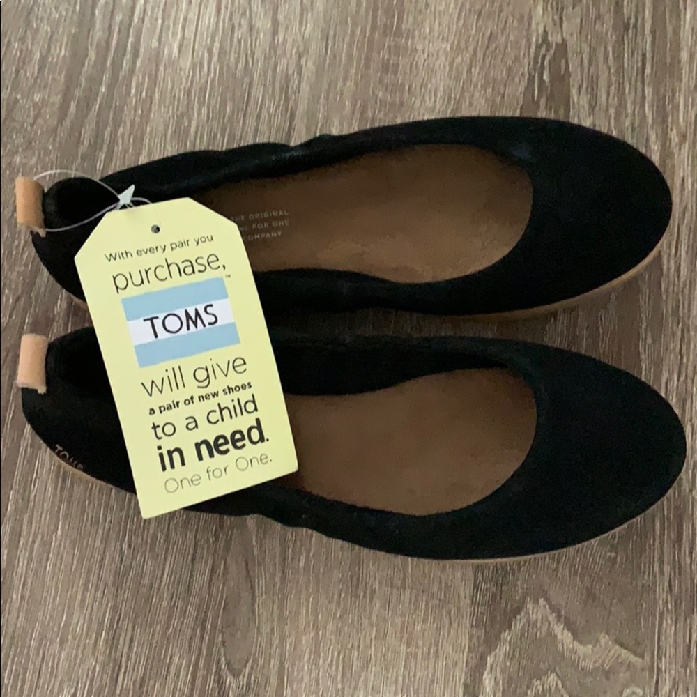 Toms Olivia size 5 NWT